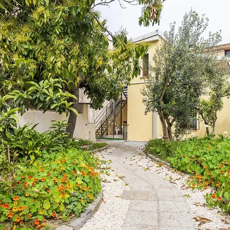 Stanza Farina Con Bagno 民宿 托尔托利